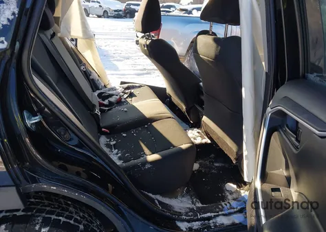 2021 Toyota Rav4 Le z USA, uszkodzony, nr VIN 2T3F1RFV8MW225377